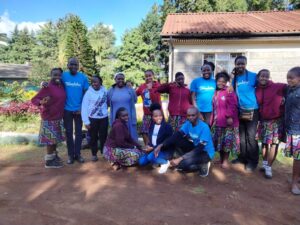 Team Tuendelee With Cheshire Girls